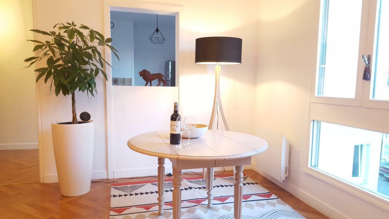 Apartamento Votre Escale - Le Globe Trotteur Niort Exterior foto