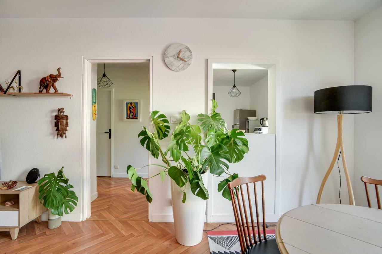 Apartamento Votre Escale - Le Globe Trotteur Niort Exterior foto